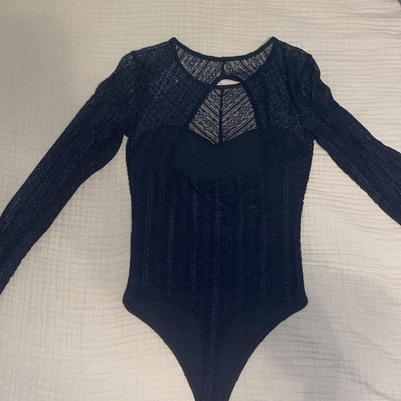 Abercrombie & Fitch bodysuit - Picture 3 of 4